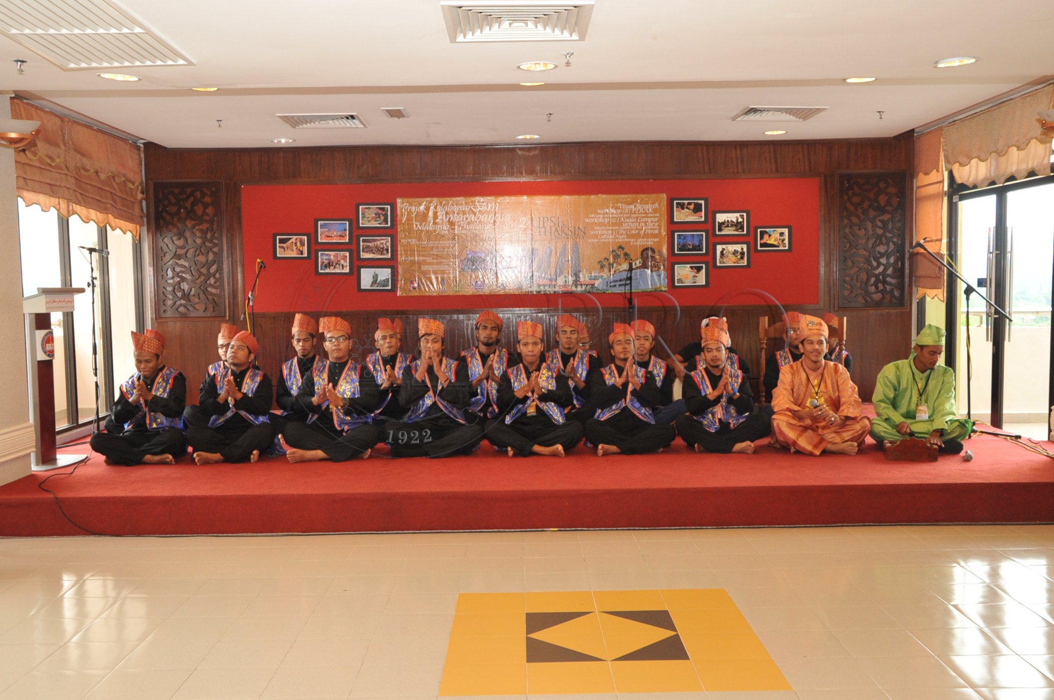 PRO 14 45 THAKSIN PRO 5776